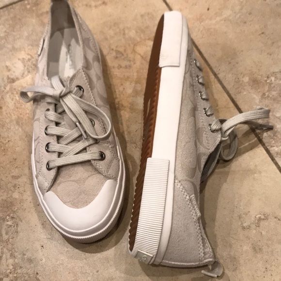 Coach Signature Suede/Leather Brand New size 9.5 - Picture 7 of 8